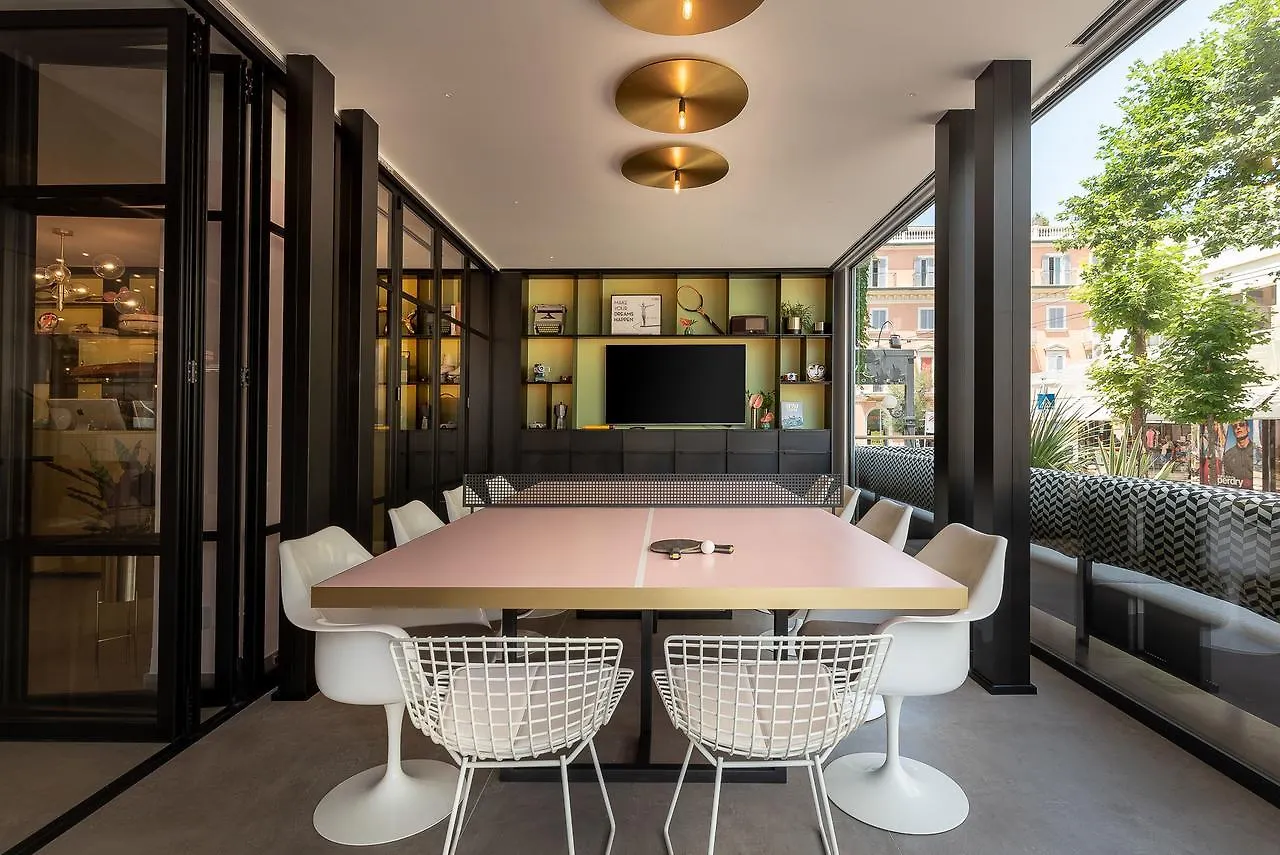 The Box Riccione - Adults Only Otel