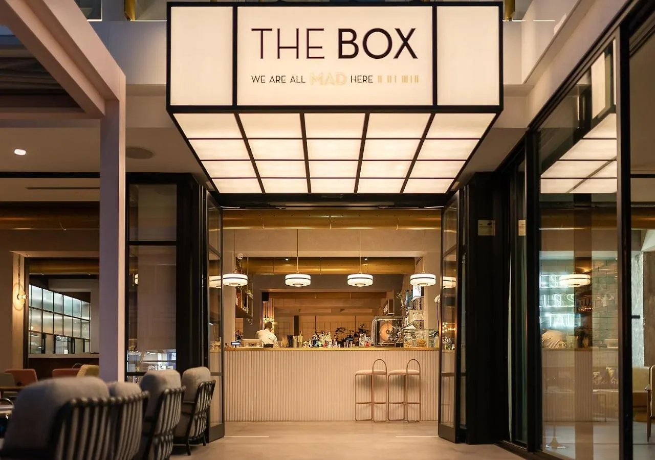 The Box Riccione - Adults Only Otel